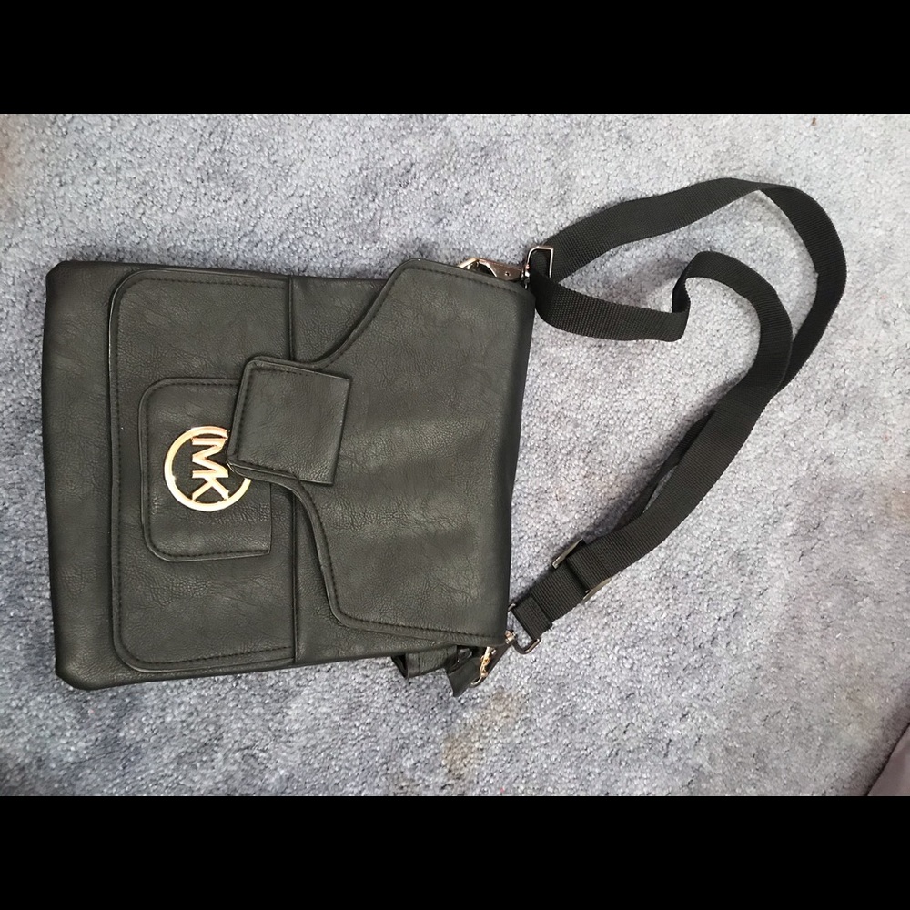 MK purse